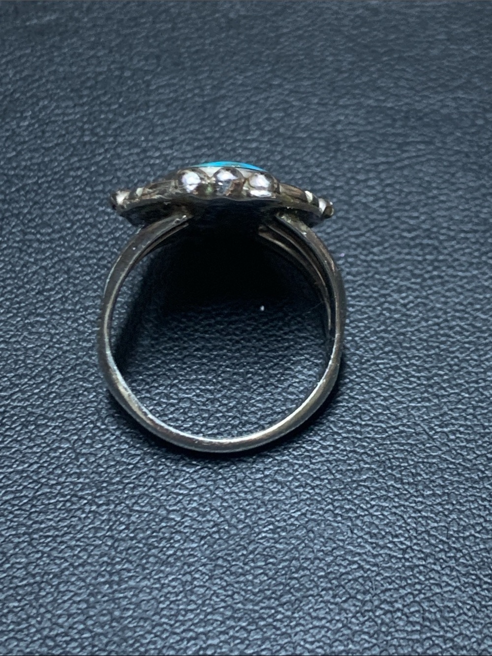Vintage Turquoise Ring - Picture 6 of 8